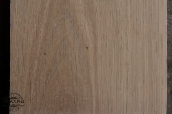 Доска столярная. Дуб. Длина 0,4-0,9 м, толщина 50 мм.