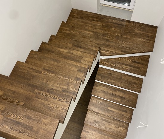 Лестница без ограждений